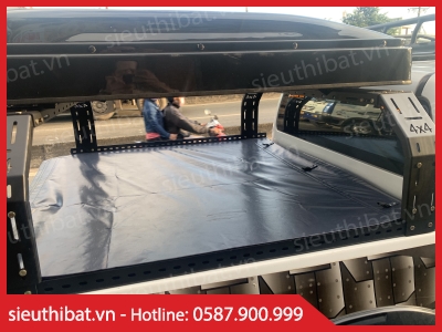 Bạt PVC 5 lớp phủ thùng xe bán tải Chevrolet COLORADO