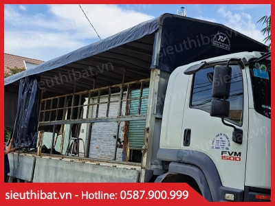 Bạt xe chở bia (Rèm treo bằng máng trượt)